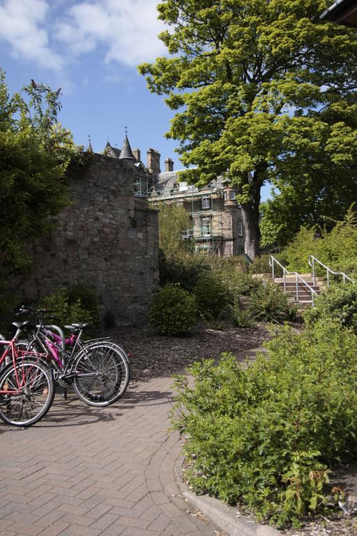 Summer Stays At The University Of Edinburgh Exterior photo